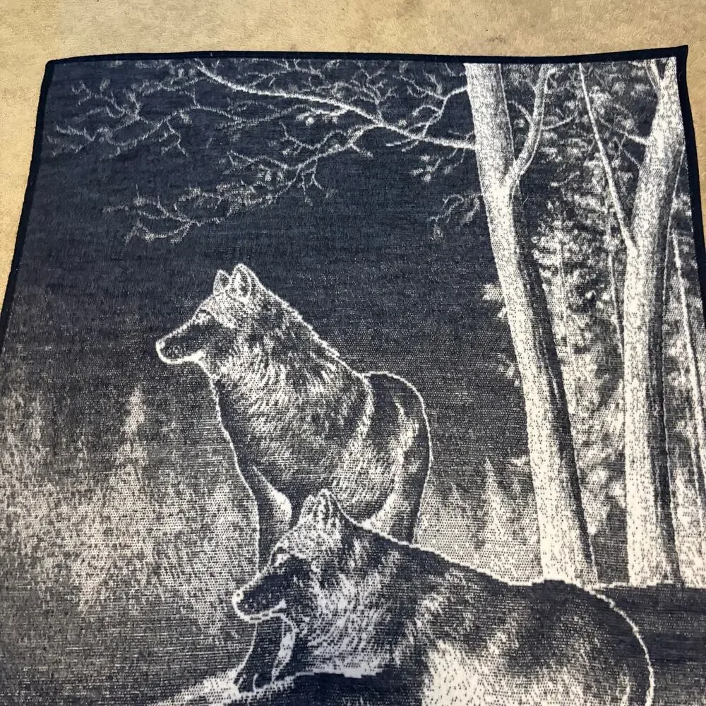 Vintage 90s Biederlack Wolf Wolves Fleece Blanket 52x74 Cabin Wildlife Forest